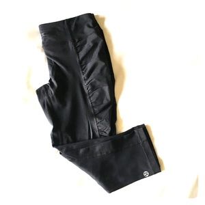 Black Lululemon workout pants. Size 4